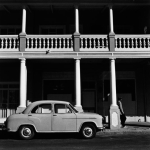 Side view of hotel, Middleburg, 1983